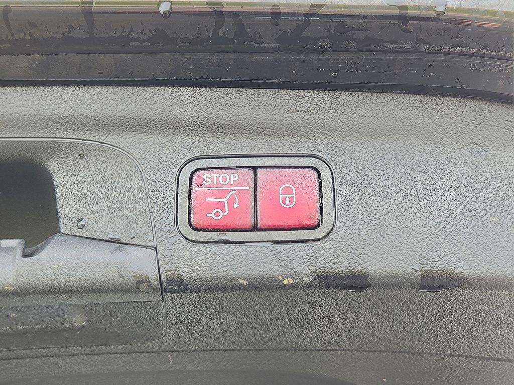 Used 2020 Mercedes-Benz GLE 350 4MATIC image 15