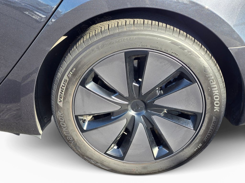 Used 2024 Tesla Model 3 Standard Range RWD image 19