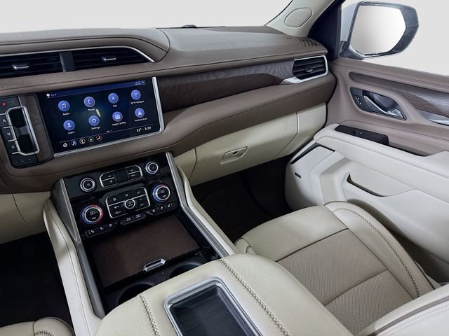 Used 2021 GMC Yukon Denali w/ Denali Premium Package image 23