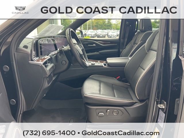 Certified 2024 Cadillac Escalade Premium Luxury w/ LPO, Floor Liner Package AWD/4WD image 20