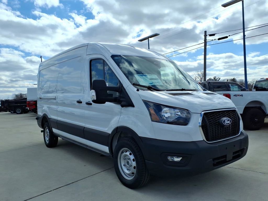 New 2026 Ford Transit 250 148 Medium Roof RWD image 3