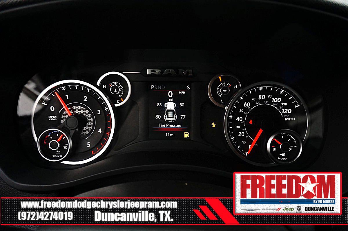 New 2026 RAM 2500 Tradesman AWD/4WD image 18
