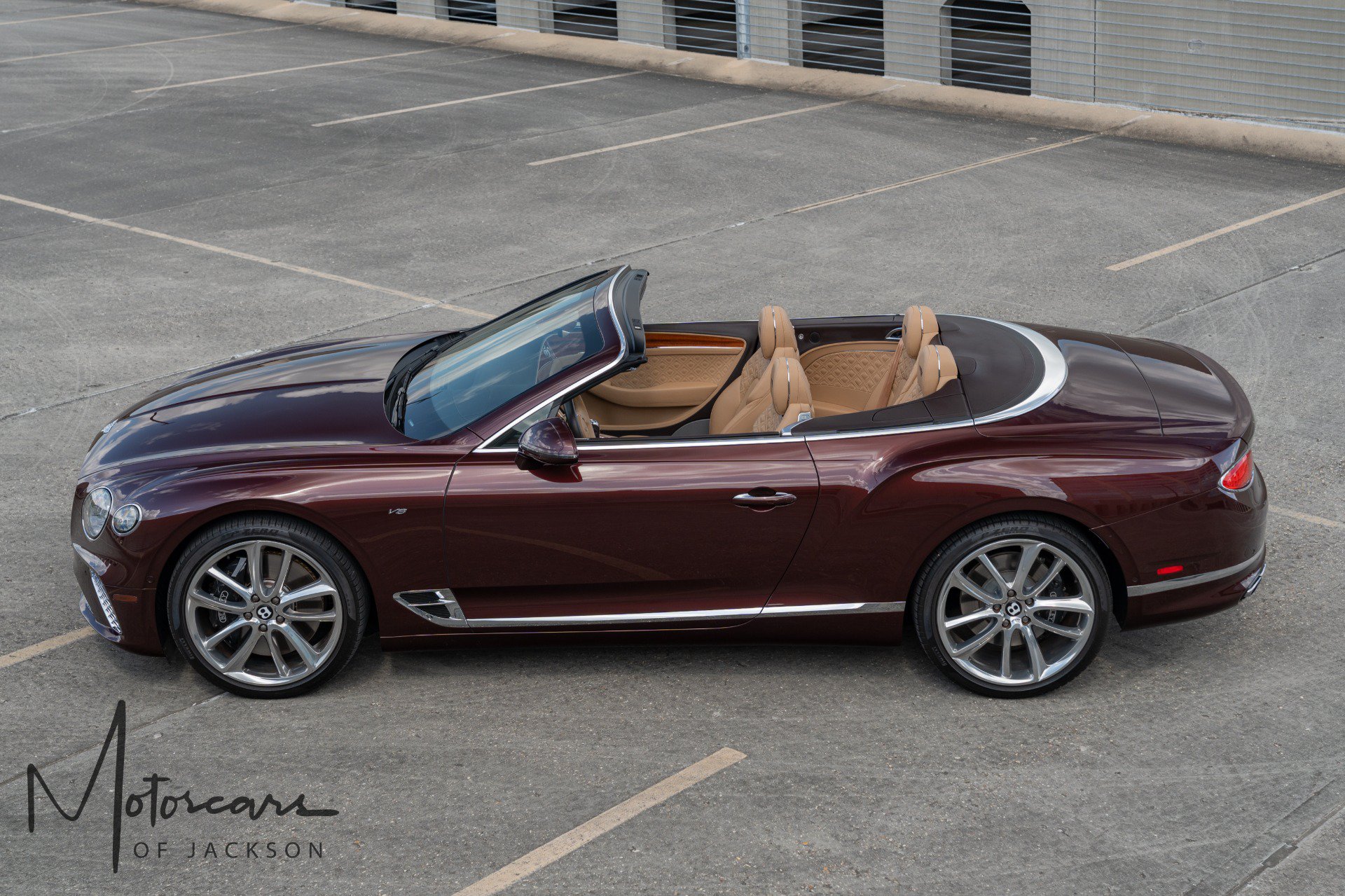 Used 2021 Bentley Continental GT V8 AWD/4WD image 32