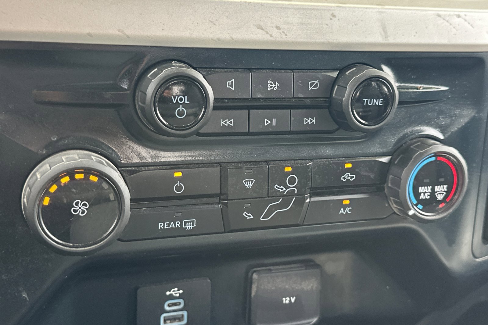 Used 2023 Ford F250 XLT image 19