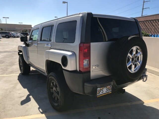 Used 2008 HUMMER H3 Luxury AWD/4WD image 4