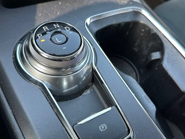 Used 2017 Ford Fusion SE w/ Fusion SE Technology Package FWD image 22