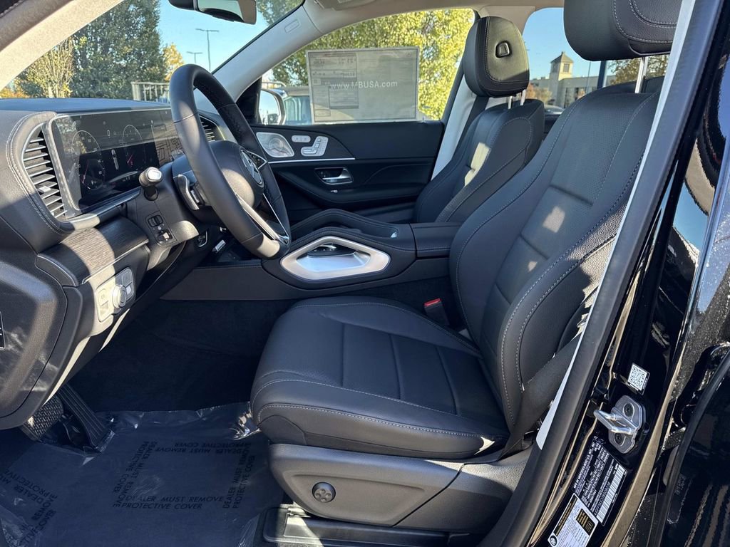 New 2026 Mercedes-Benz GLS 450 4MATIC image 17