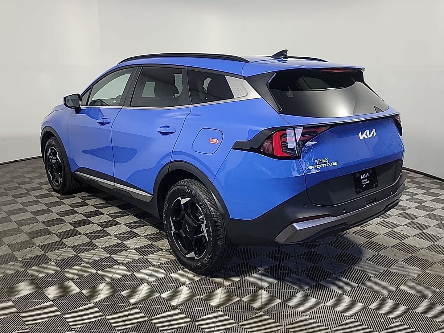 Used 2026 Kia Sportage EX w/ EX Panorama Roof Package AWD/4WD image 10