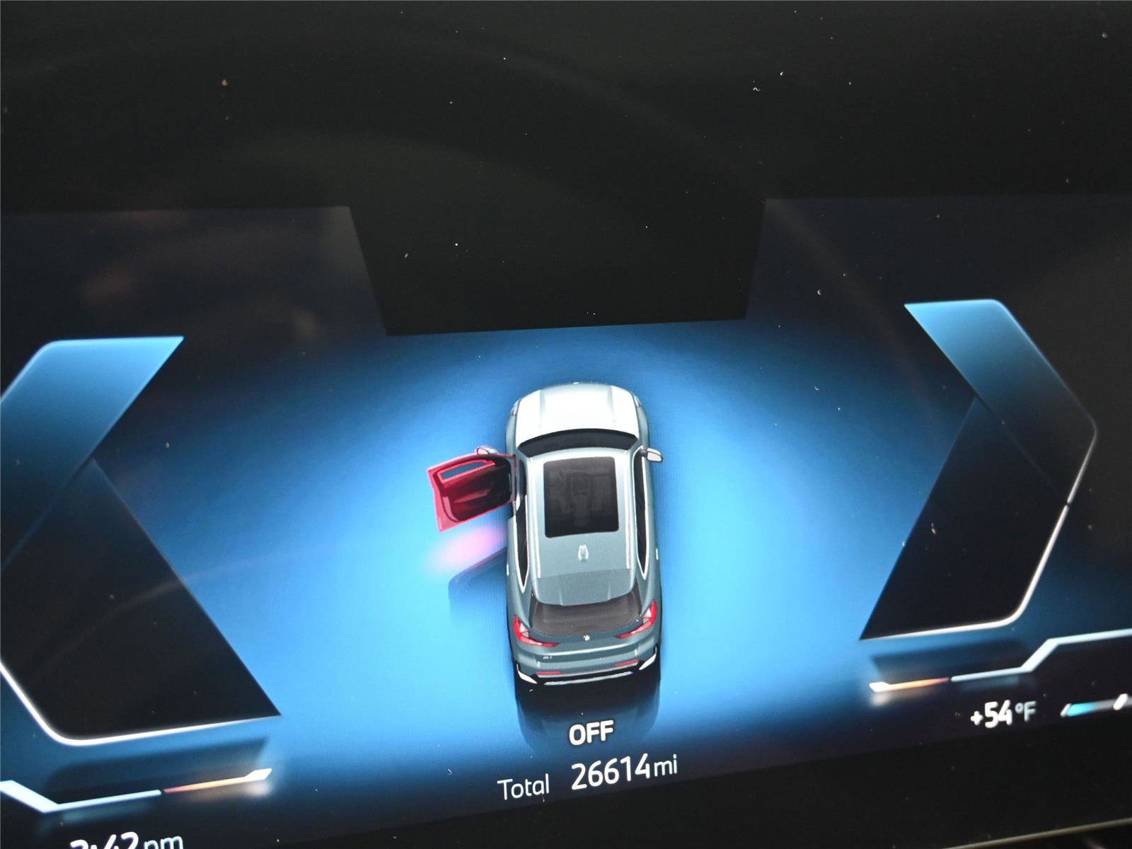 Used 2024 BMW X1 xDrive28i w/ Convenience Package image 3