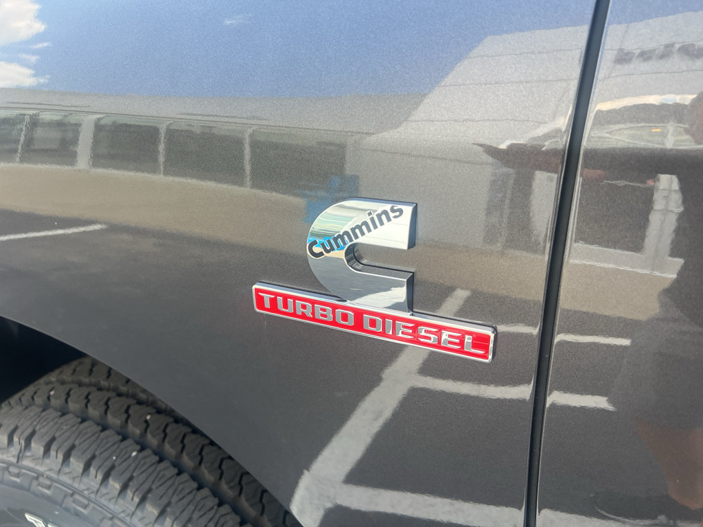 New 2025 RAM 2500 Tradesman AWD/4WD image 17