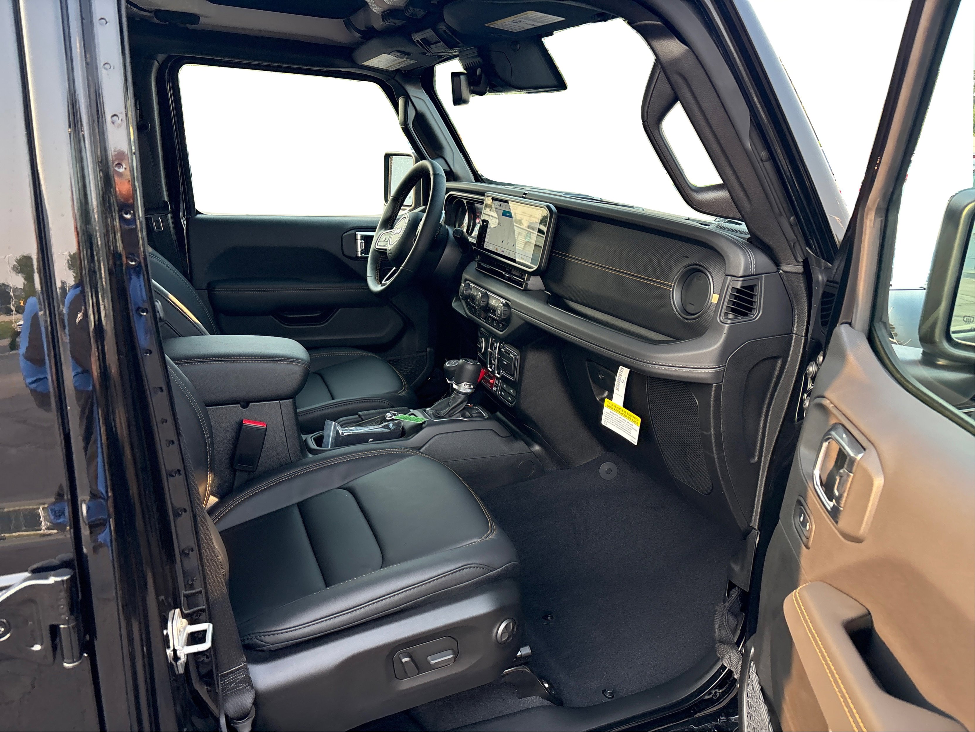 New 2025 Jeep Wrangler Unlimited Rubicon 392 image 19