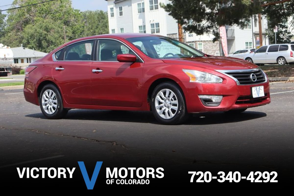 Used 2014 Nissan Altima 2.5 S FWD image 1