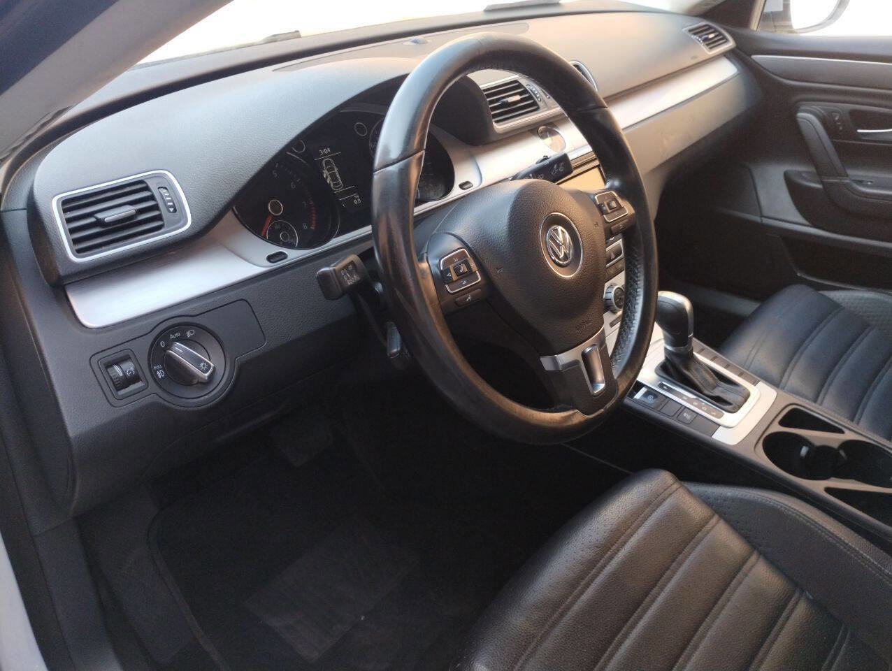 Used 2015 Volkswagen CC Sport image 13