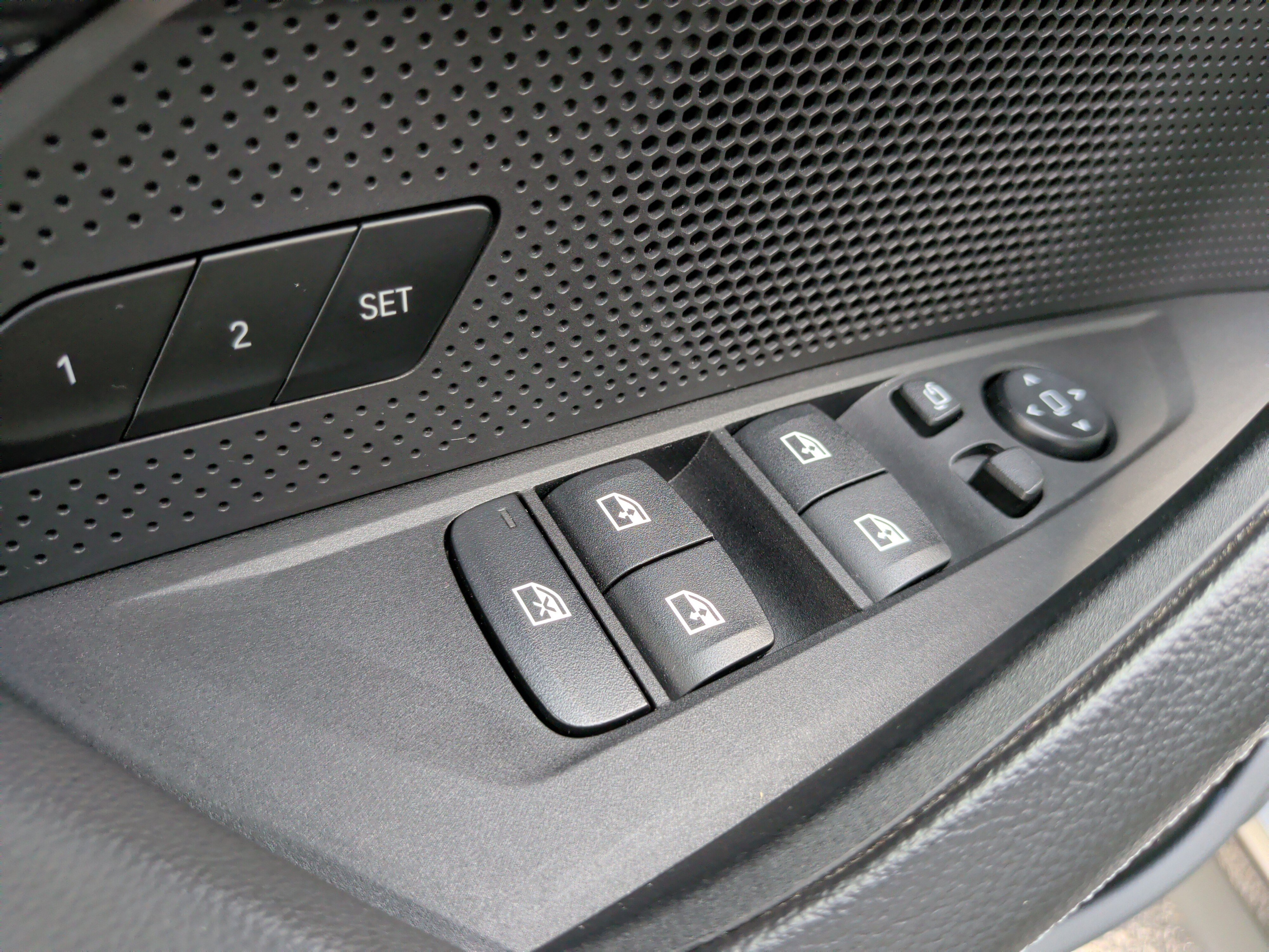 Used 2023 BMW i4 eDrive35 w/ Premium Package RWD image 30