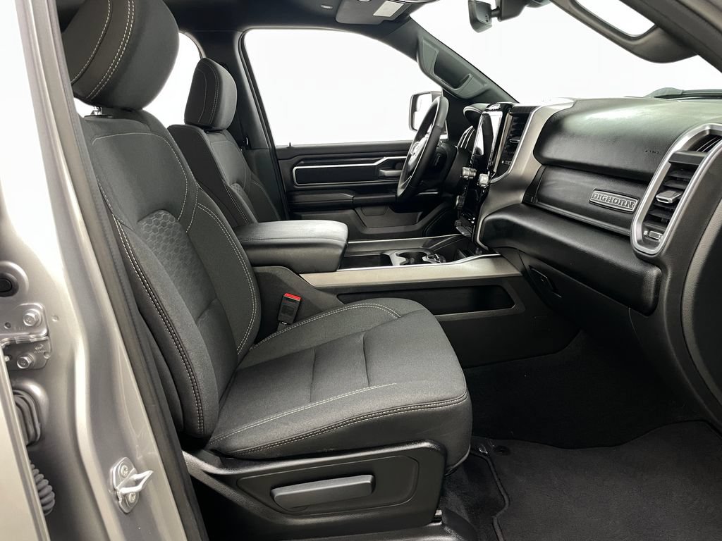 Used 2025 RAM 1500 Big Horn AWD/4WD image 38