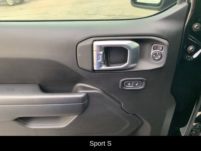 Used 2021 Jeep Wrangler Unlimited Sport S image 21
