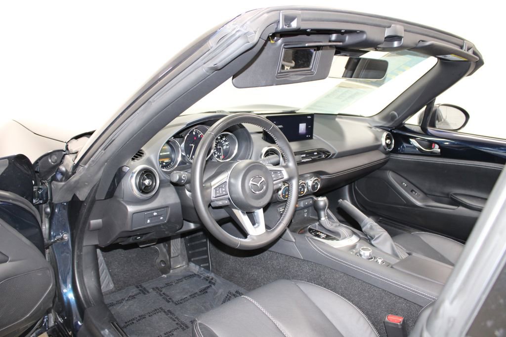 Used 2025 MAZDA MX-5 Miata RF Grand Touring image 21