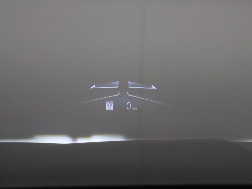 Used 2025 BMW i7 xDrive60 w/ Premium Package image 45