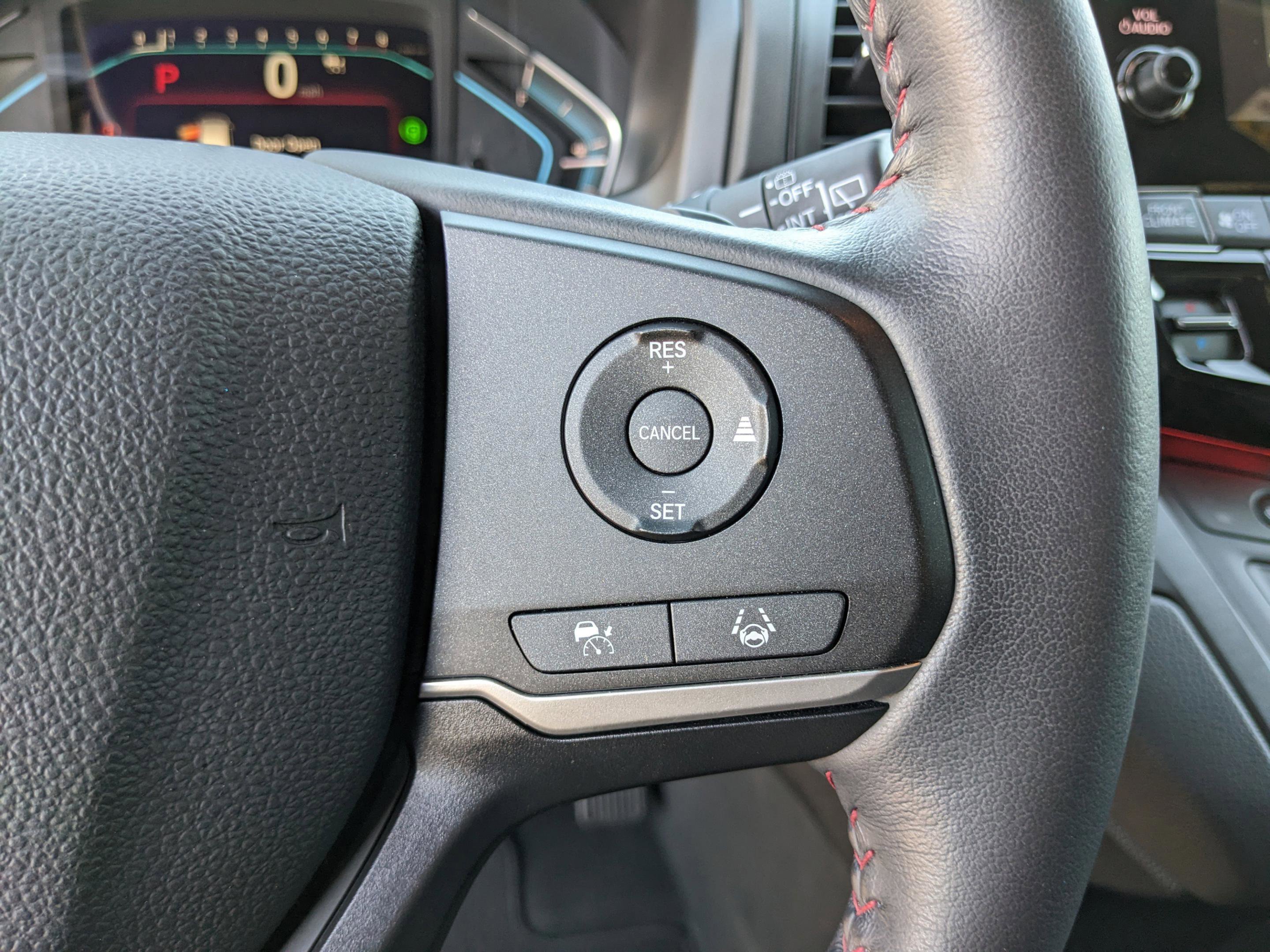 Used 2023 Honda Odyssey Sport image 31