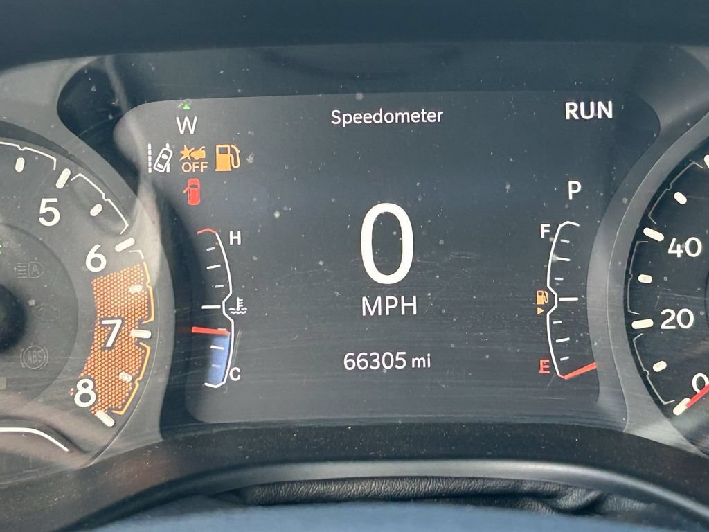 Used 2022 Jeep Compass Latitude AWD/4WD image 32
