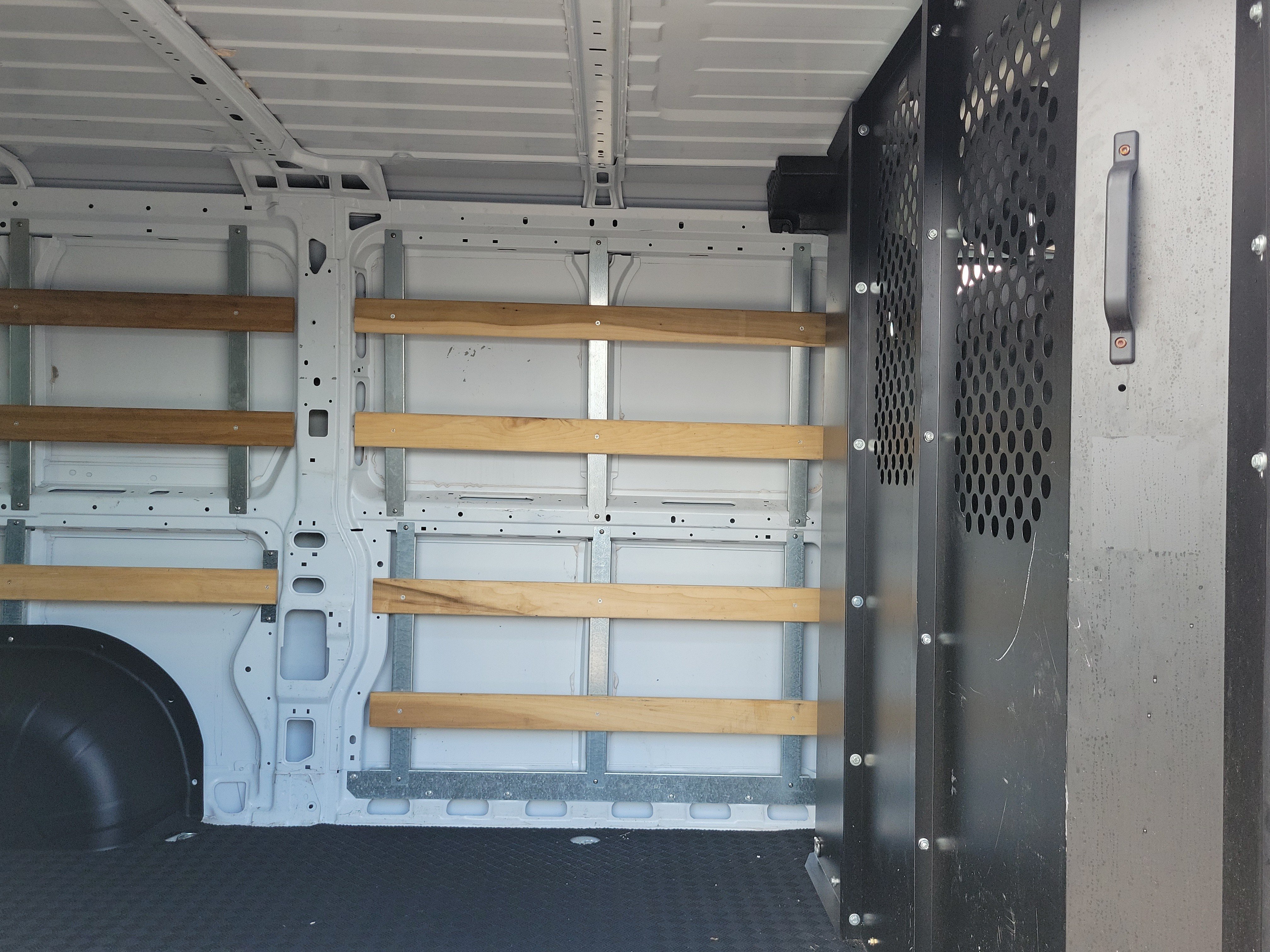 Used 2025 RAM ProMaster 2500 w/ U-Haul Equipment Group FWD image 13