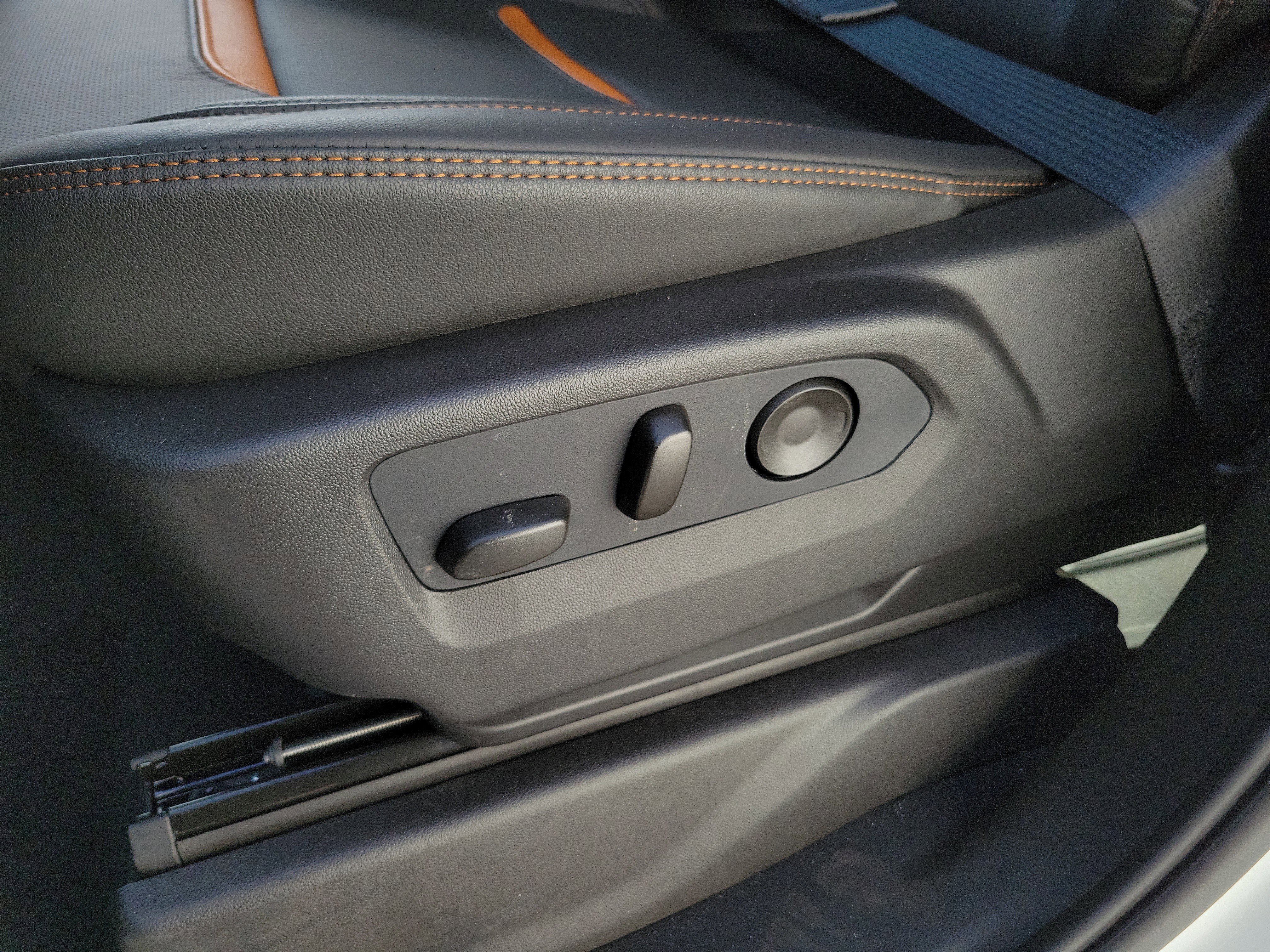 New 2026 GMC Sierra 2500 AT4 w/ AT4 Premium Plus Package image 22