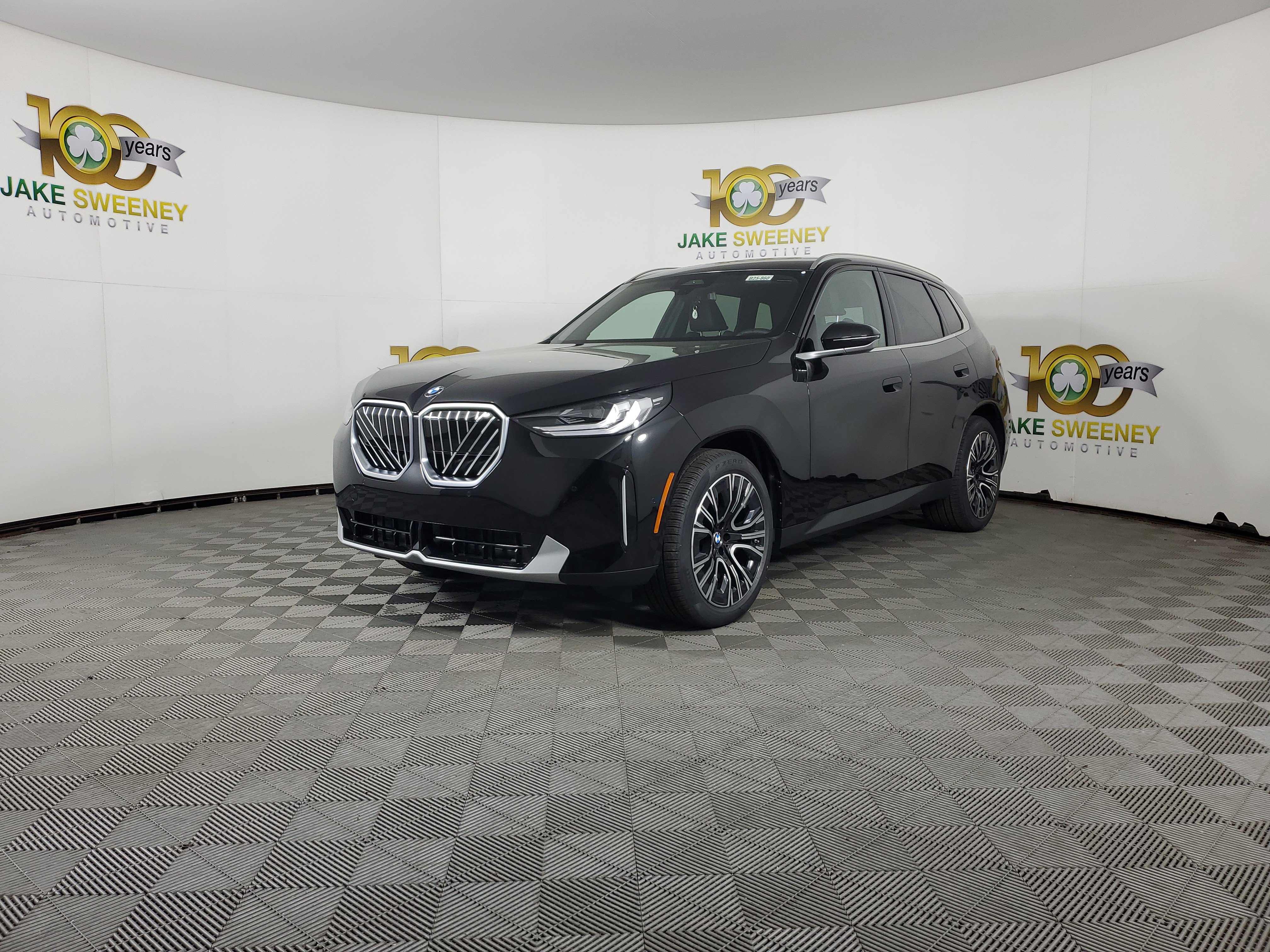 Certified 2025 BMW X3 xDrive30i w/ Convenience Package image 3