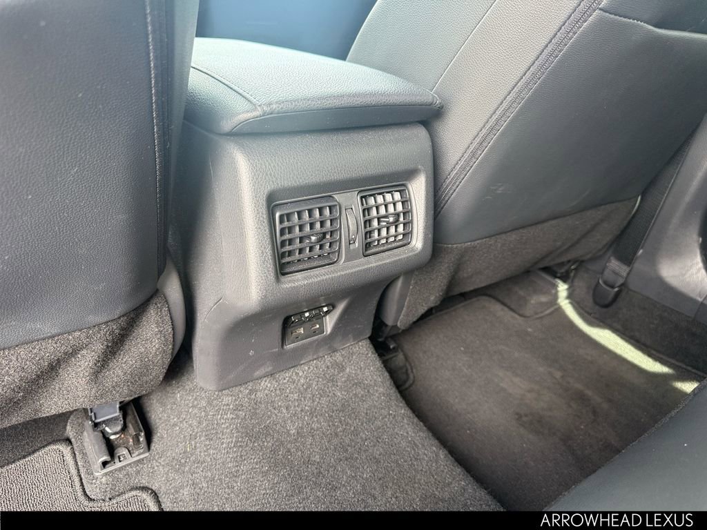 Used 2025 Toyota Camry XSE FWD image 28