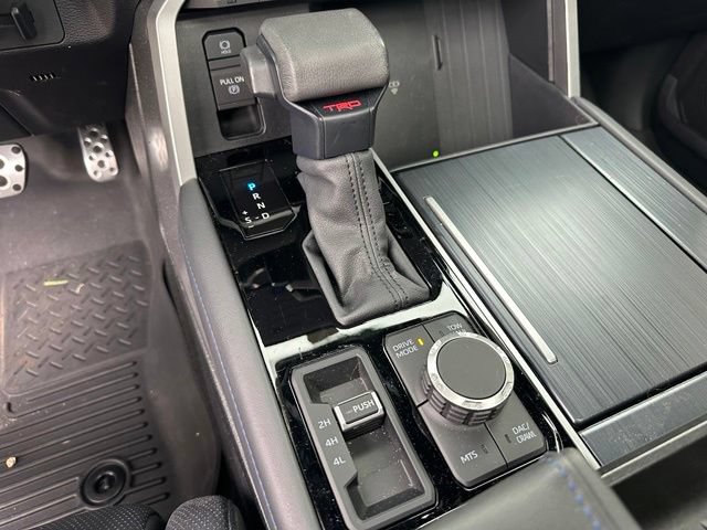 Used 2025 Toyota Tundra Platinum w/ TRD Off-Road Package AWD/4WD image 21