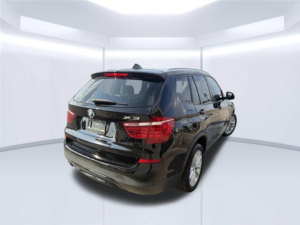 Used 2017 BMW X3 sDrive28i RWD image 6