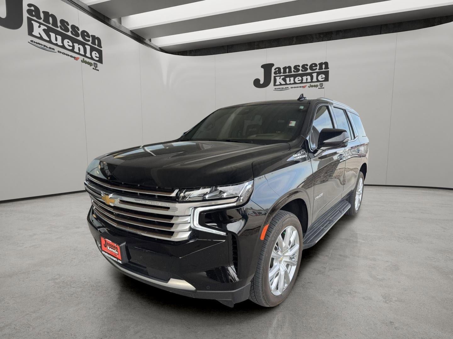 Used 2024 Chevrolet Tahoe High Country AWD/4WD image 5