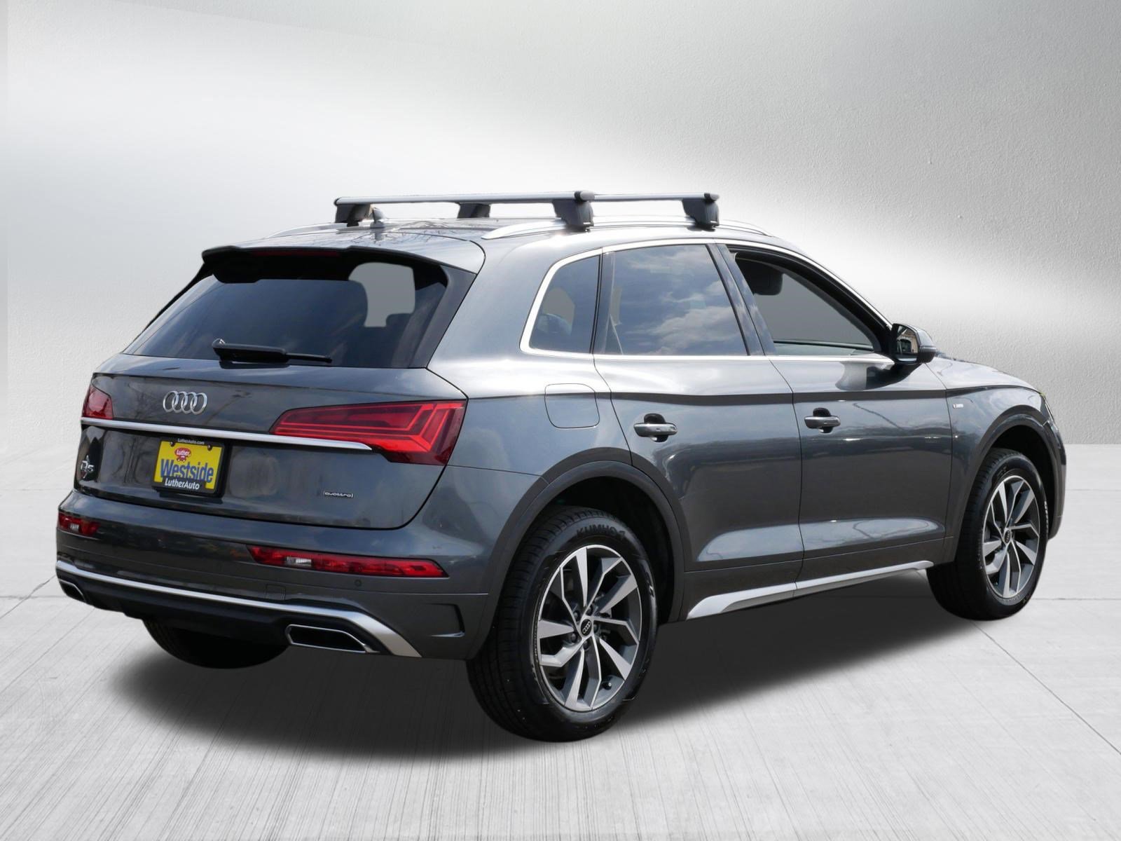 Used 2024 Audi Q5 2.0T Premium Plus w/ Premium Plus Package image 7
