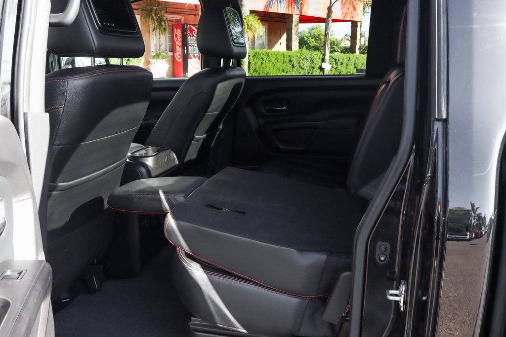 Used 2021 Nissan Titan PRO-4X w/ Pro-4x Convenience Package AWD/4WD image 46
