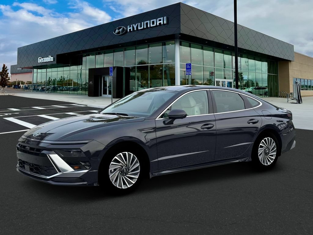 New 2026 Hyundai Sonata Limited FWD image 2
