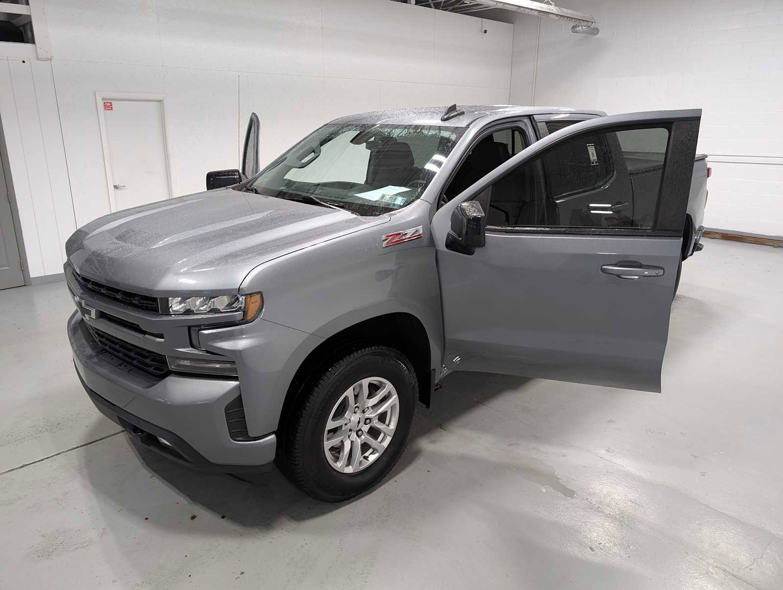 Used 2020 Chevrolet Silverado 1500 RST image 13