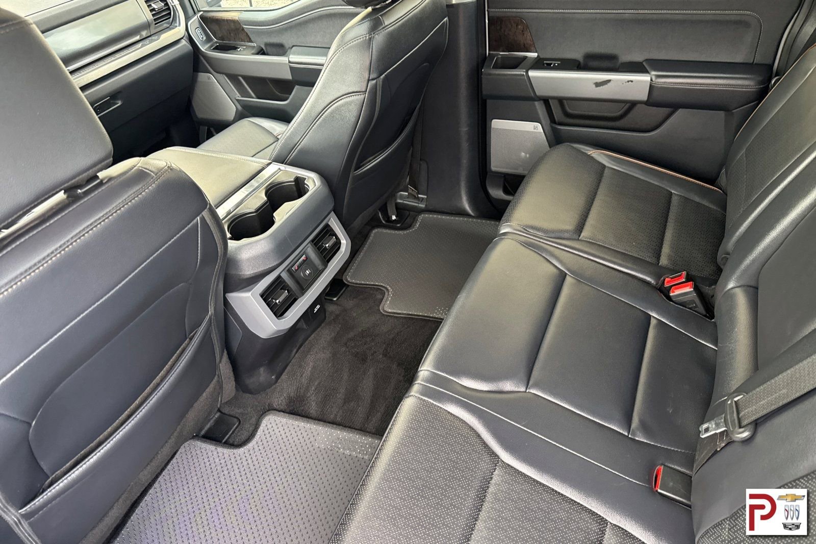 Used 2025 Ford F350 Lariat w/ Black Appearance Package AWD/4WD image 14