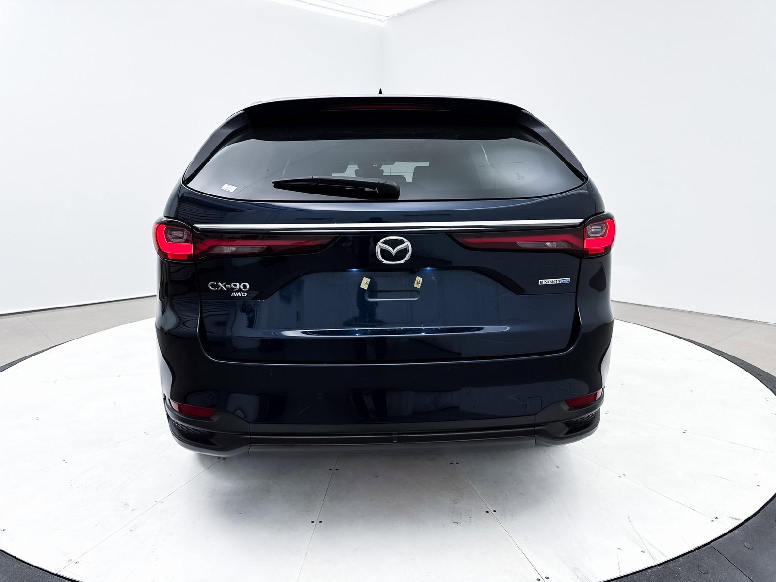 Certified 2025 MAZDA CX-90 Plug-In Hybrid w/Premium Sport image 20