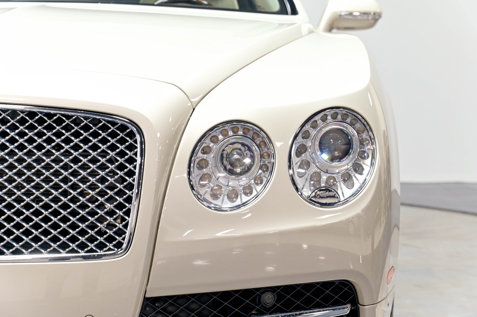 Used 2015 Bentley Flying Spur W12 AWD/4WD image 63