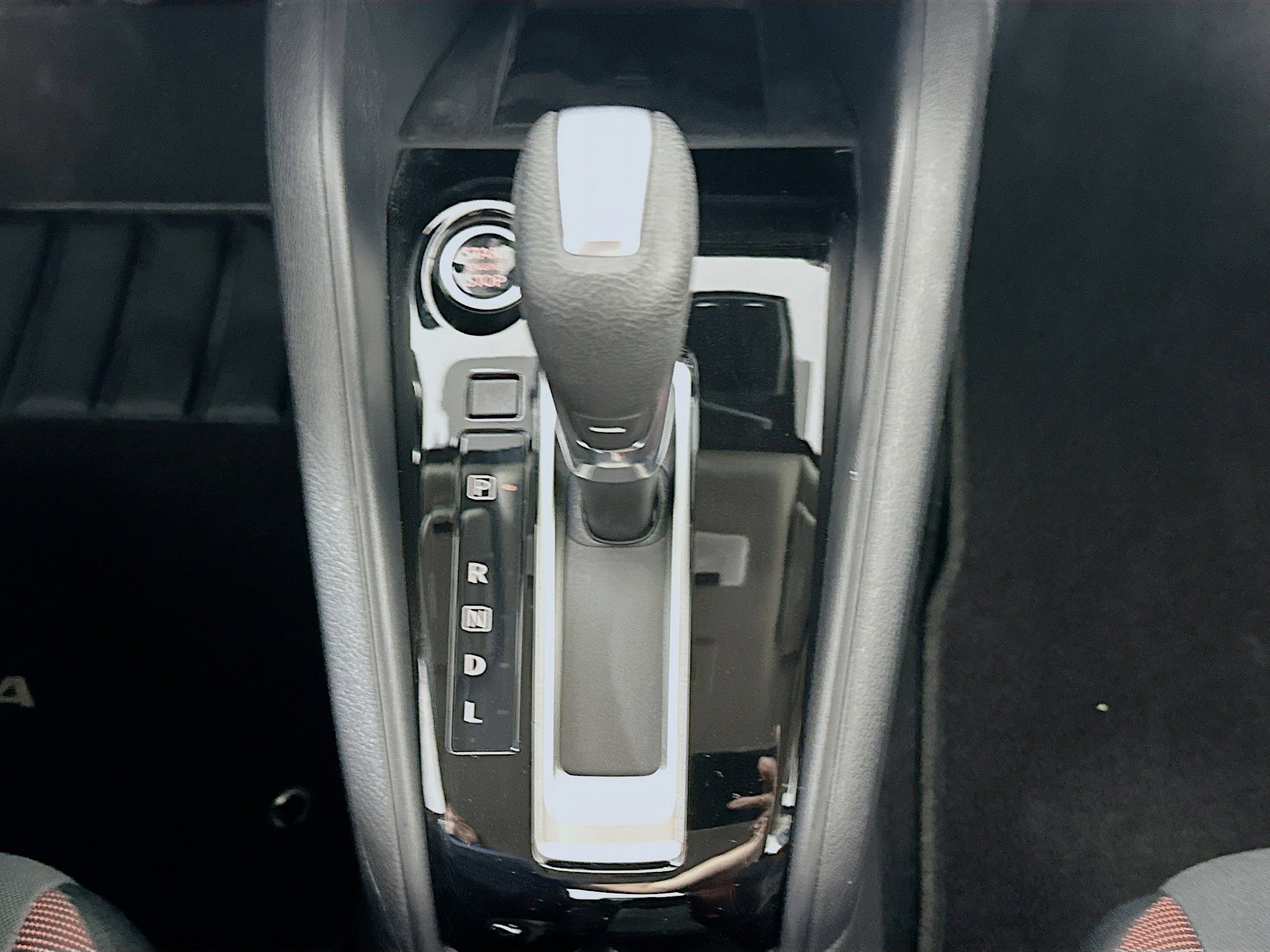 Used 2024 Nissan Versa SR w/ Trunk Package image 23