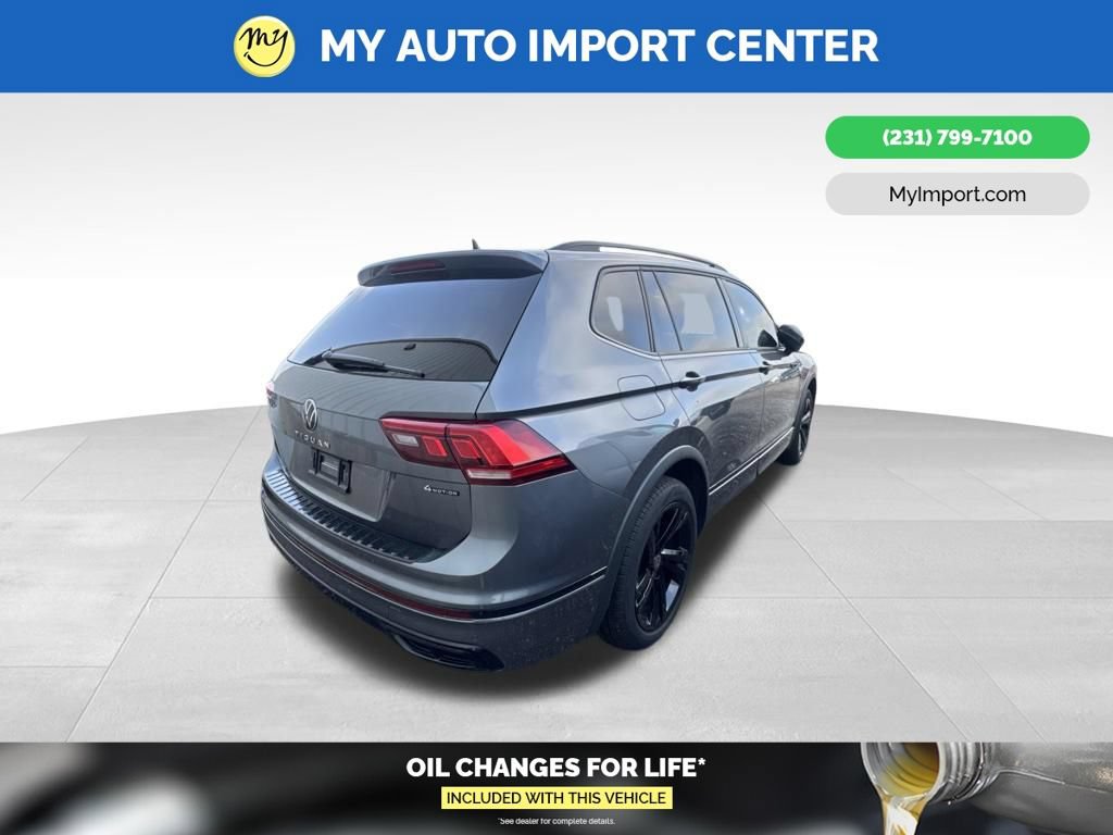 Used 2024 Volkswagen Tiguan SE R-Line AWD/4WD image 5