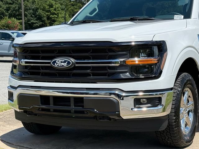 Used 2025 Ford F150 XLT w/ Equipment Group 301A Standard AWD/4WD image 10