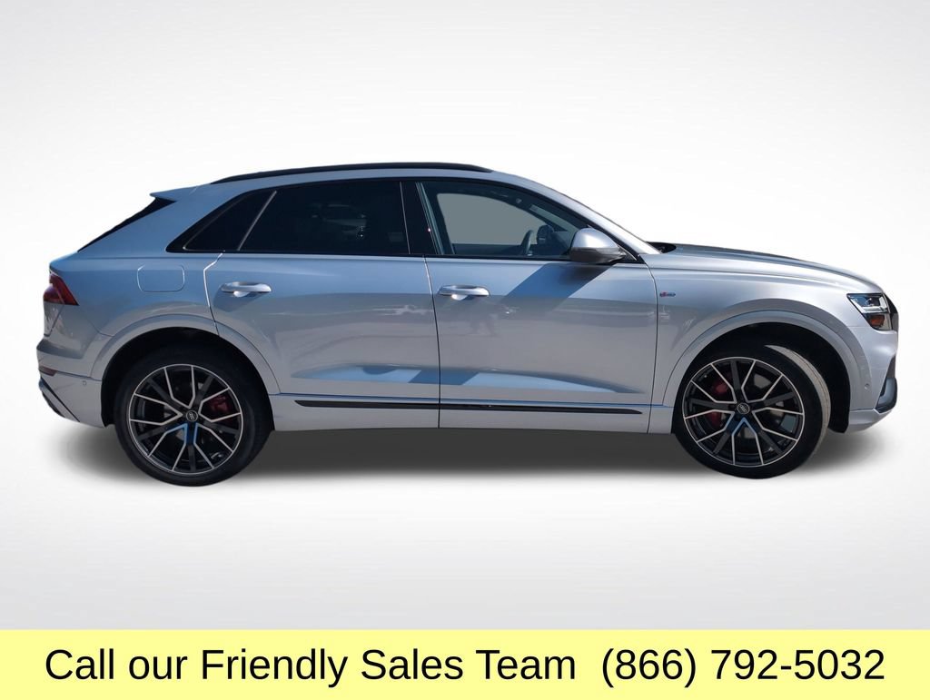 Used 2022 Audi Q8 Premium Plus AWD/4WD image 7