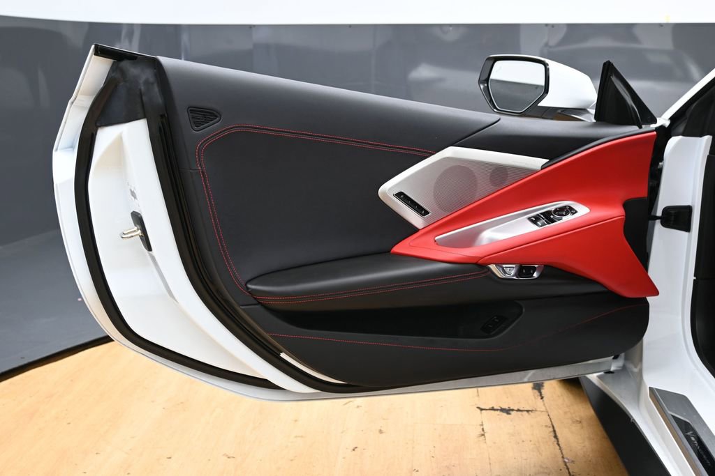 Used 2023 Chevrolet Corvette Stingray Preferred Cpe w/ Z51 Performance Package RWD image 37