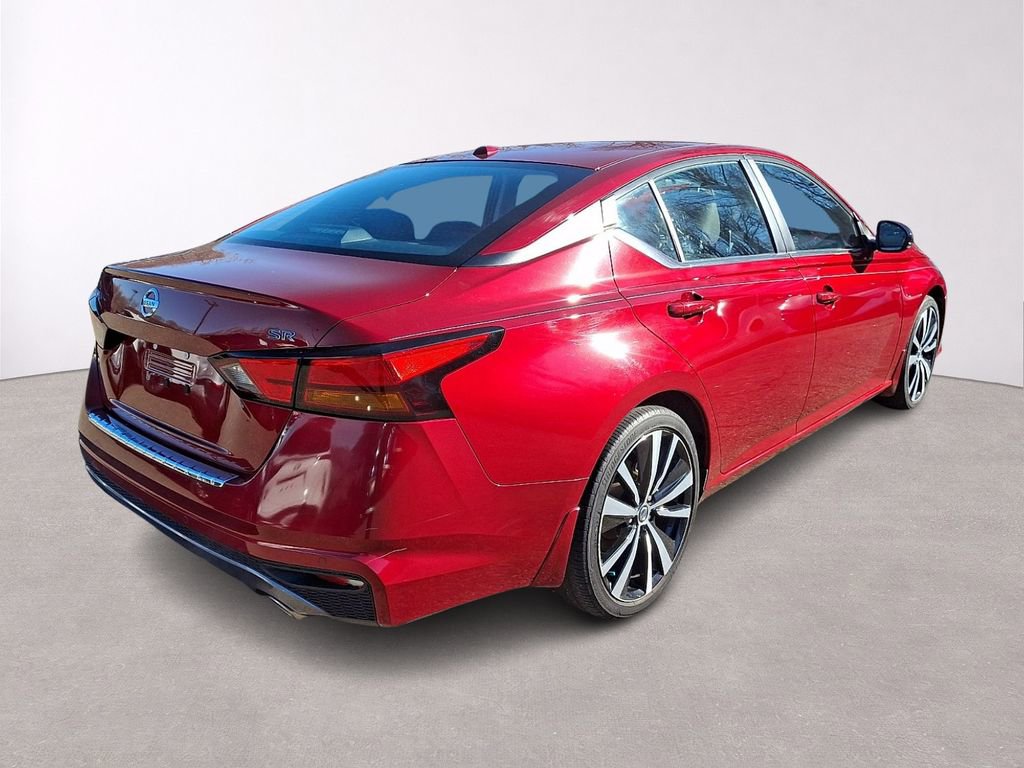 Used 2021 Nissan Altima 2.5 SR w/ SR Premium Package image 7