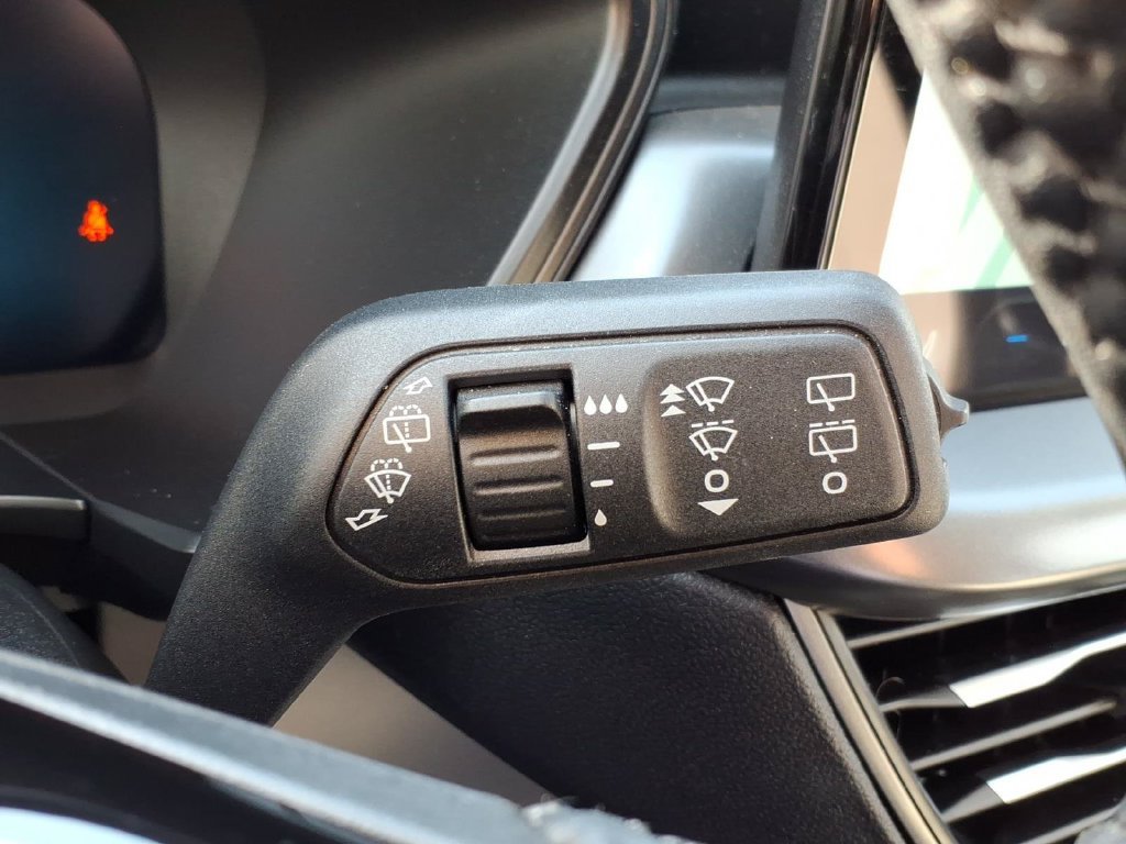 Used 2023 Ford Escape Active w/ Tech Pack #2 AWD/4WD image 25