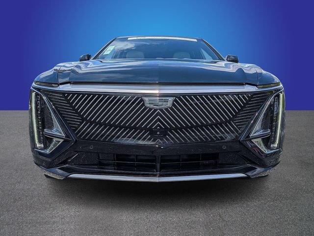 Certified 2024 Cadillac Lyriq Luxury AWD/4WD image 8