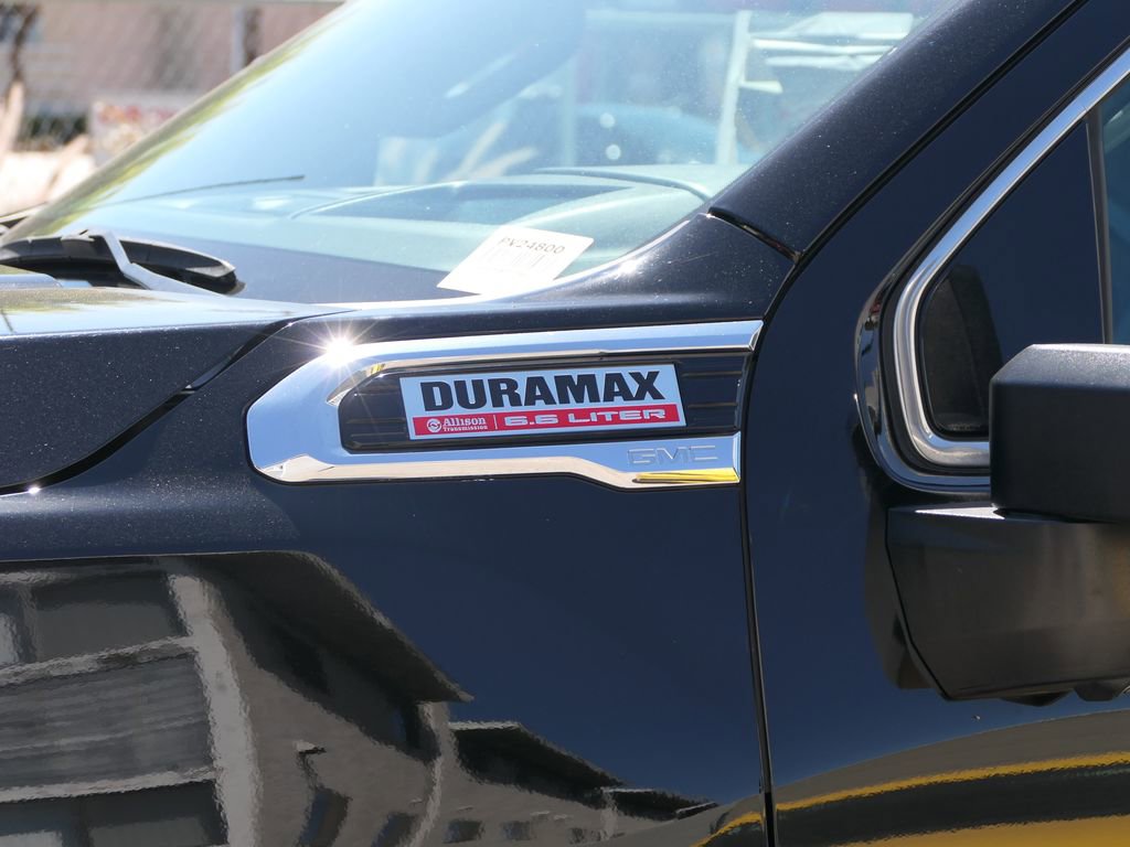 Used 2021 GMC Sierra 3500 Denali w/ Denali Ultimate Package image 10