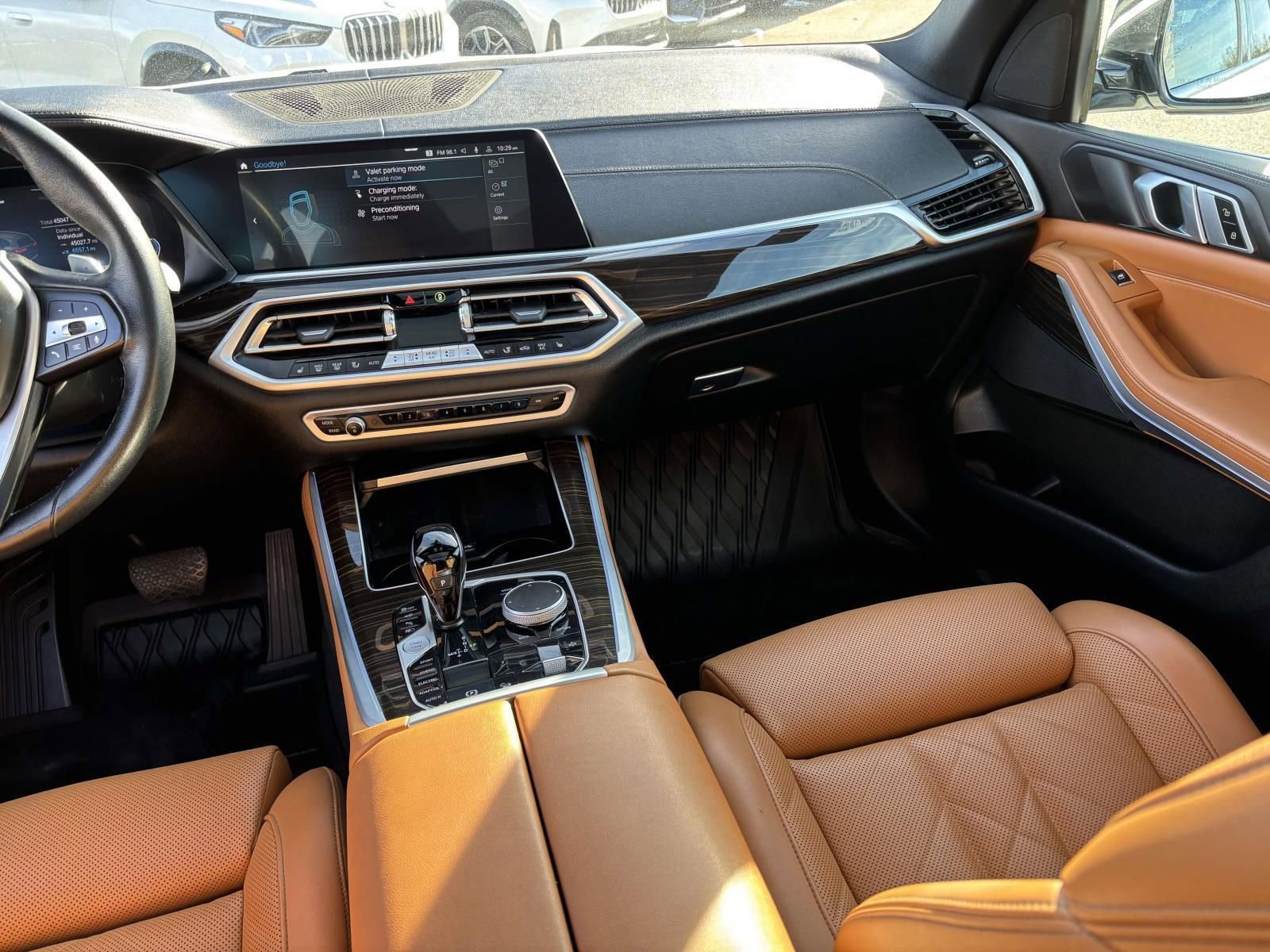 Used 2023 BMW X5 xDrive45e w/ Parking Assistance Package image 31