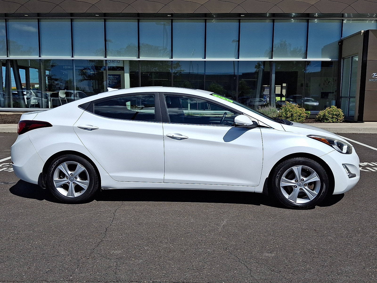 Used 2016 Hyundai Elantra Value Edition FWD image 6