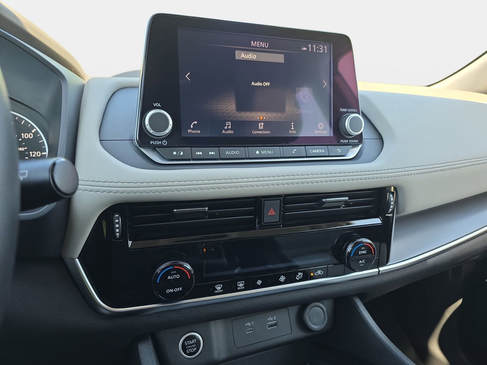 Used 2023 Nissan Rogue SV FWD image 19
